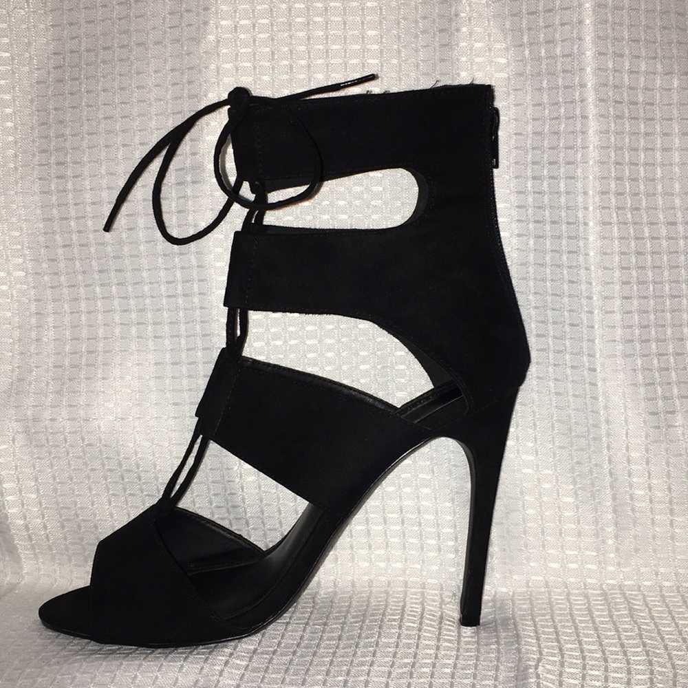 Black Heels✨